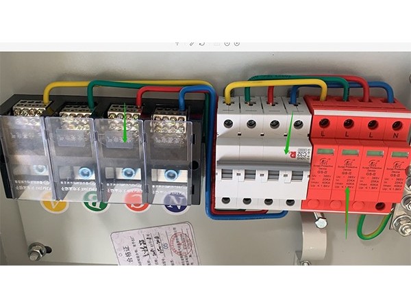 浪涌保護(hù)器