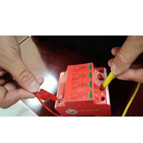河南電涌保護 器